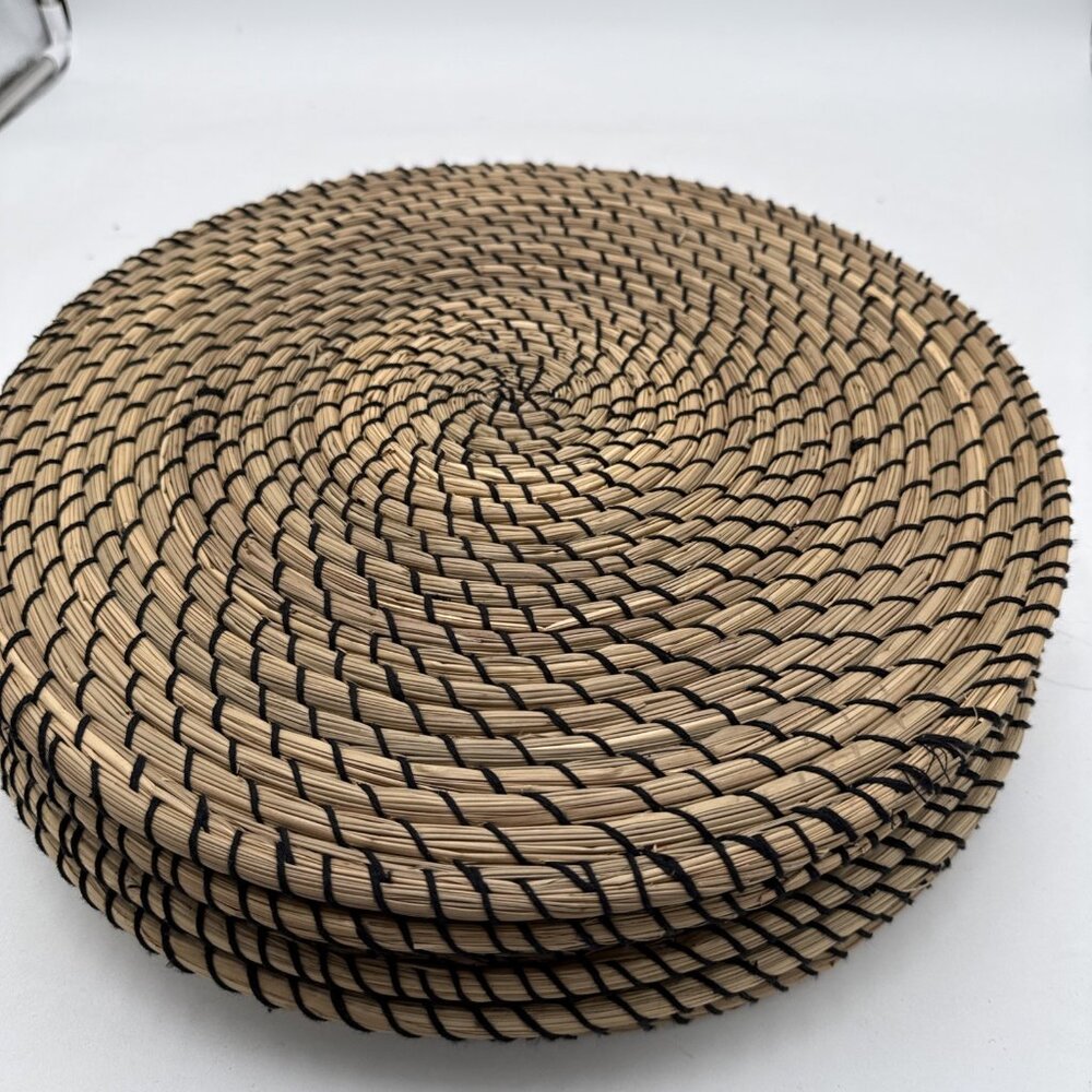 IKEA Lattad Seagrass Black Natural Round Single Placemat Set 8 Straw Tan - Picture 9 of 9